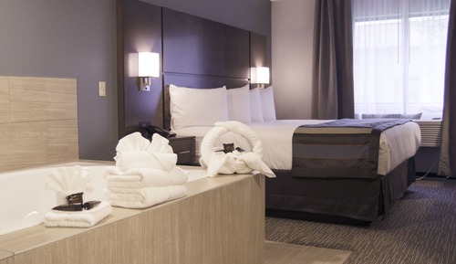 Suite, 1 King Bed, Non Smoking, Fireplace