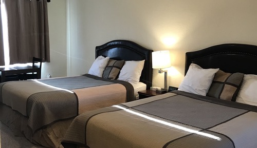 Family Room, 2 Queen Beds