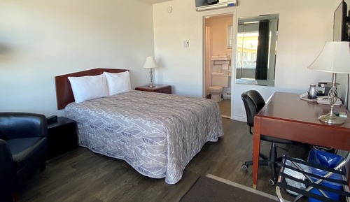 Room, 1 Double Bed (pets allowed)