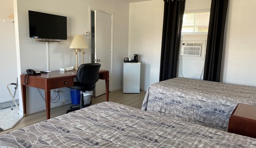 Room, 2 Double Beds (Pets NOT ALLOWED in this room)