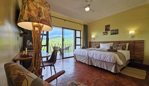 Comfort Twin Room, Multiple Beds, Balcony, Mountain View