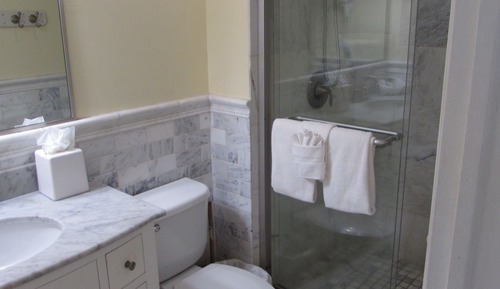 Apartment, 2 Bedrooms, Partial Ocean View