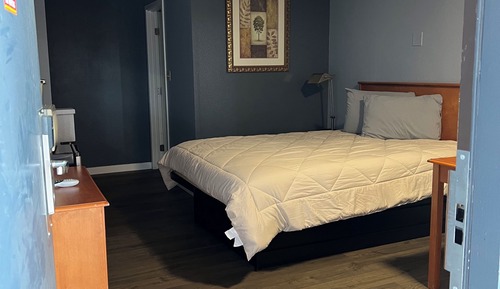 Standard Room, 1 Queen Bed, Non Smoking