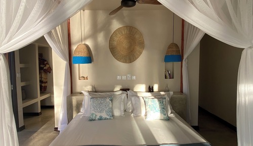 Honeymoon Room