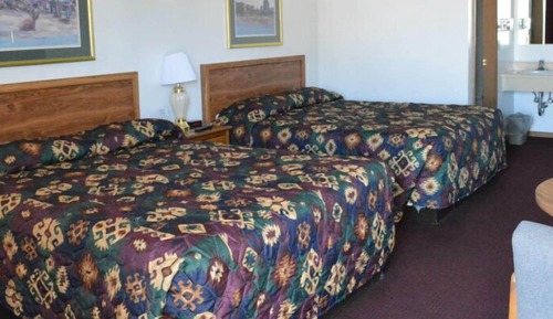 Standard Double Room, 2 Queen Beds