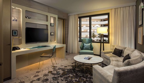 Suite, 1 Bedroom, Business Lounge Access