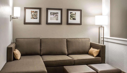 Suite, Multiple Beds, Non Smoking (Pet Friendly)