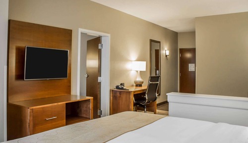 Suite, Multiple Beds