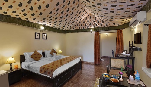 Luxury Room, 1 King Bed