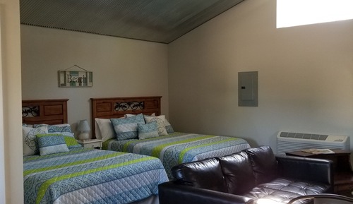 Family Cottage, 2 Queen Beds