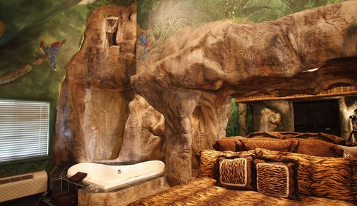 Suite, 1 King Bed (Tropical Paradise Suite)