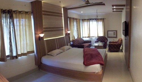 Family Suite, 1 Bedroom, City View