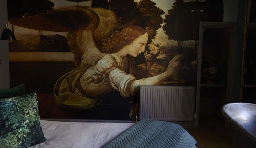 Comfort Room (Small)