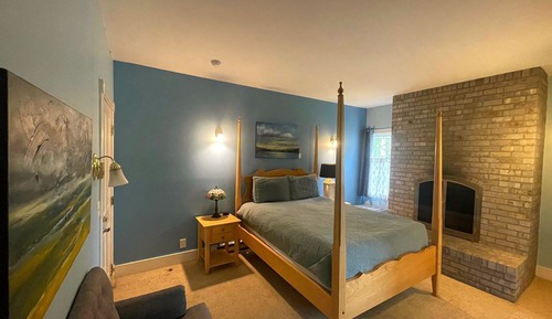 ROOM FOUR