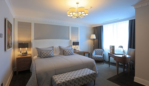 Executive Suite