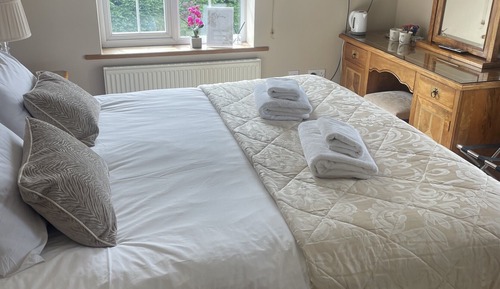 Superior Double Room, Ensuite (Large)