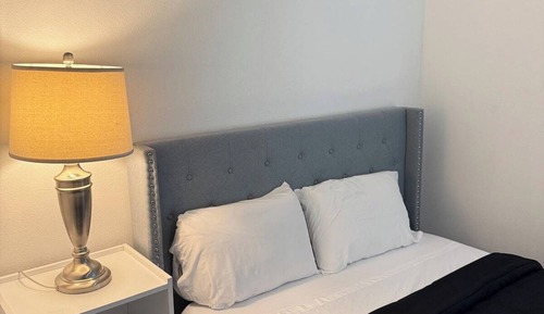 Room, 1 Queen Bed, Non Smoking