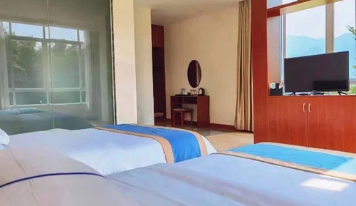 Premier Twin Room, Hill View