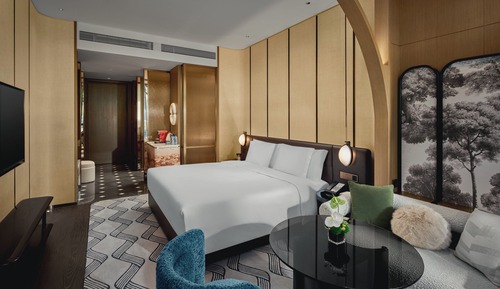 Standard Room, 1 King Bed