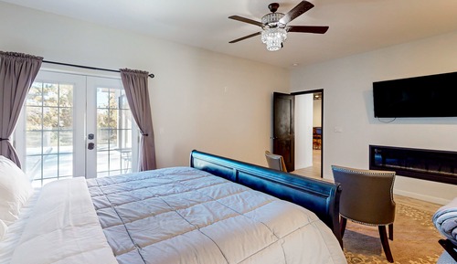 Chalet, Multiple Beds, Pool Access, Mountain View (VC603)