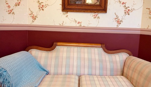 The Mary Lu Room
