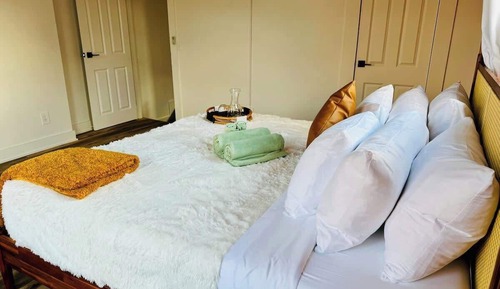 Luxury House, Non Smoking, Pets Allowed