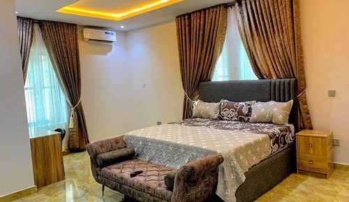 Presidential Apartment