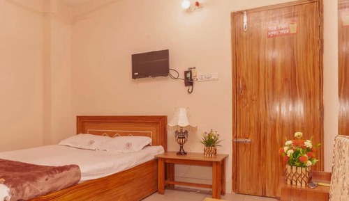 Standard Single Room