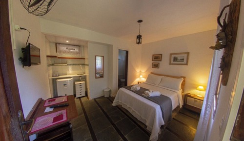 Basic Double Room, Lanai, Garden View