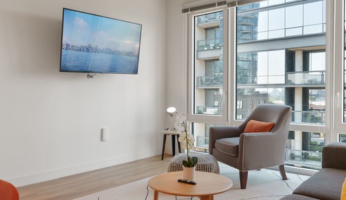 Premier Apartment, City View