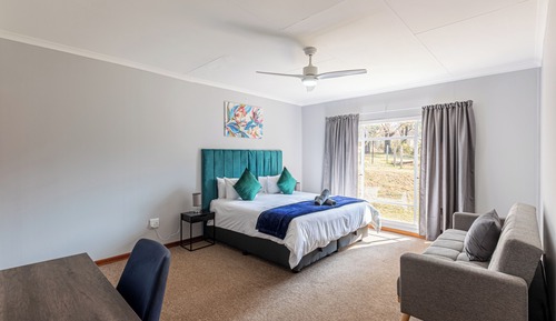 Family House, River View