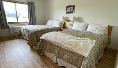 Double Room, 2 Queen Beds