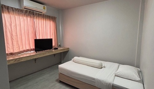 Basic Single Room