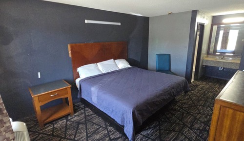 Basic Single Room, Non Smoking