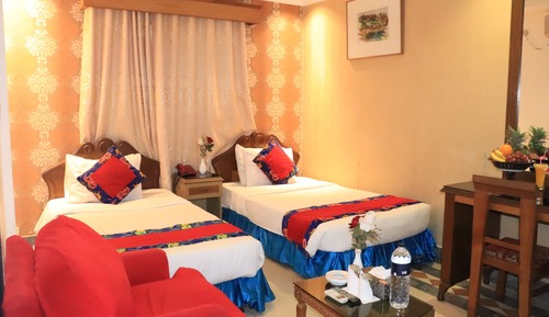 Deluxe Twin Room, Air conditioning, City View