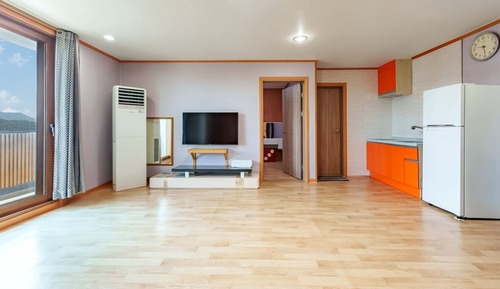 Basic Room, 1 Bedroom (Yongmaru Grand Room 201)