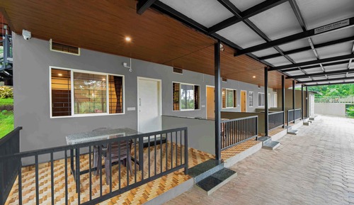 Family Double Room