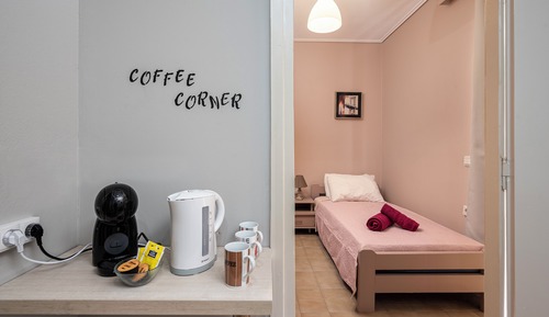 Classic Triple Room, Balcony, Garden View