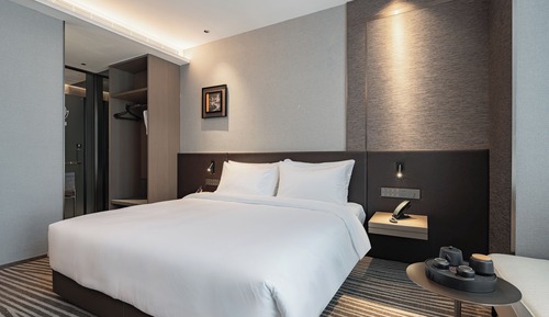 Elite Double Room, City View