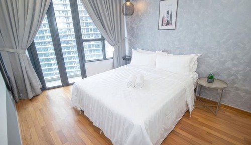 Superior Apartment, 2 Bedrooms, Balcony, City View