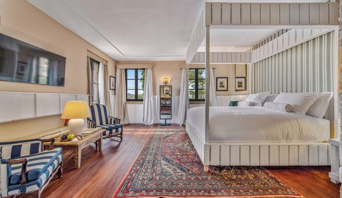 Executive Suite, Garden View