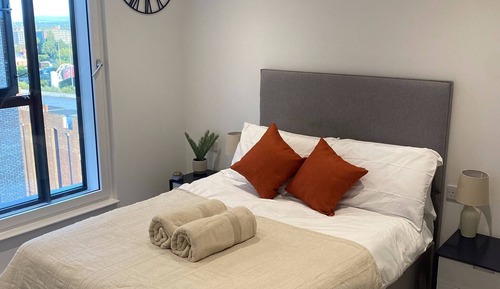 Apartment, 1 Bedroom, Terrace, City View