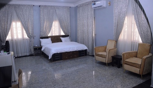 Quadruple Room, Air conditioning, City View