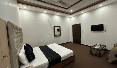 Deluxe Single Room