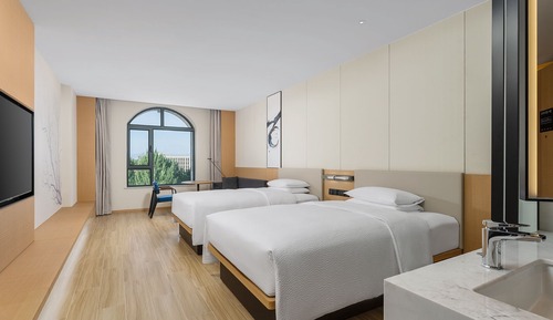 Superior Room, 2 Double Beds, City View