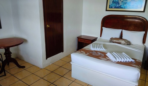 Basic Double Room, Lake View