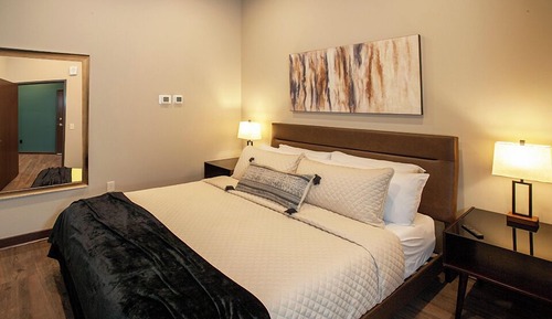 Suite, 1 King Bed with Sofa bed, City View