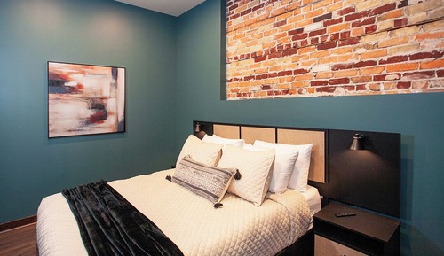 Suite, 1 Queen Bed with Sofa bed, City View