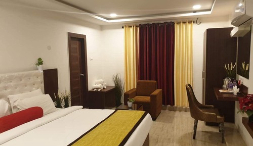 Premium Double Room, Non Smoking, City View