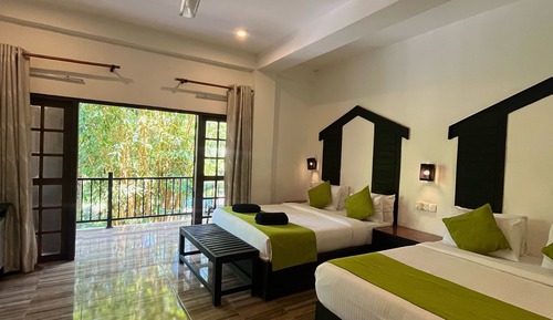 Superior Quadruple Room, Balcony